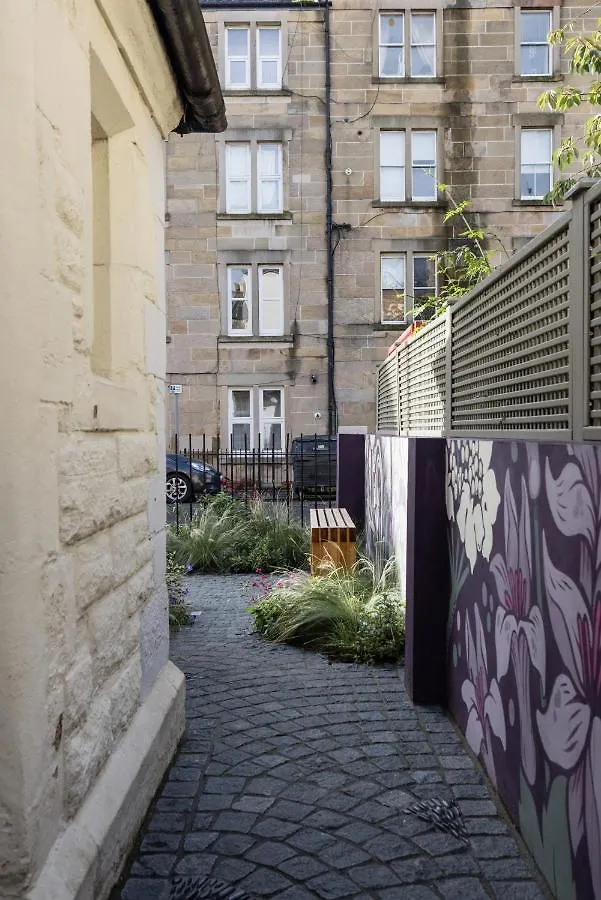 Joivy Contemporary Cottage With Free Parking Edinburgh Vakantiehuis