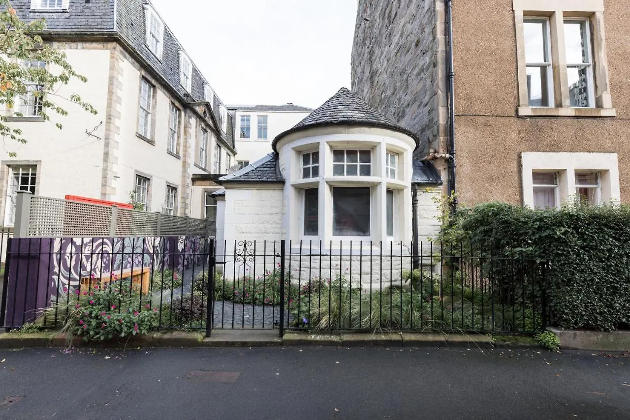 Joivy Contemporary Cottage With Free Parking Edinburgh 0*,  Egyesült Királyság